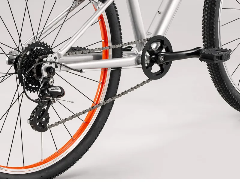 Trek Wahoo 26 inch Wheel Kids' Bike in Silver-2